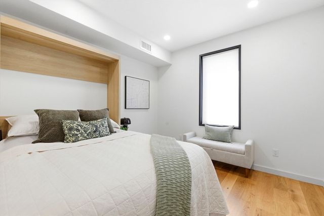 187-191 Condor St 5, Boston, MA 02128