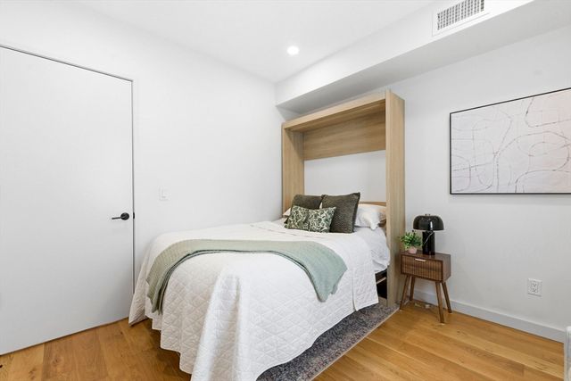 187-191 Condor St 5, Boston, MA 02128