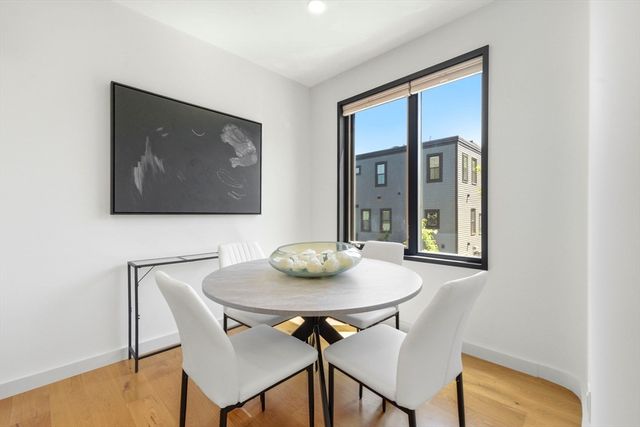 187-191 Condor St 5, Boston, MA 02128