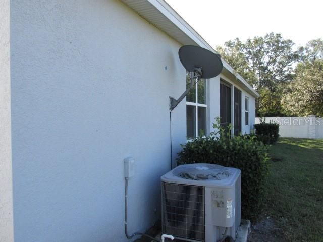 1888 OVERCUP AVENUE, St Cloud, FL 34771