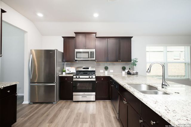 14823 Berkshire, San Antonio, TX 78254
