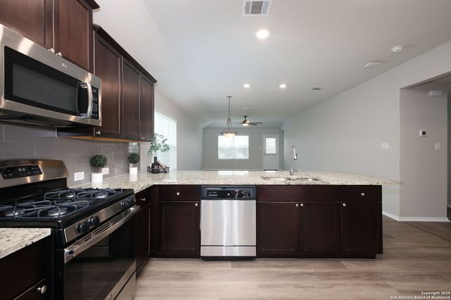 14823 Berkshire, San Antonio, TX 78254