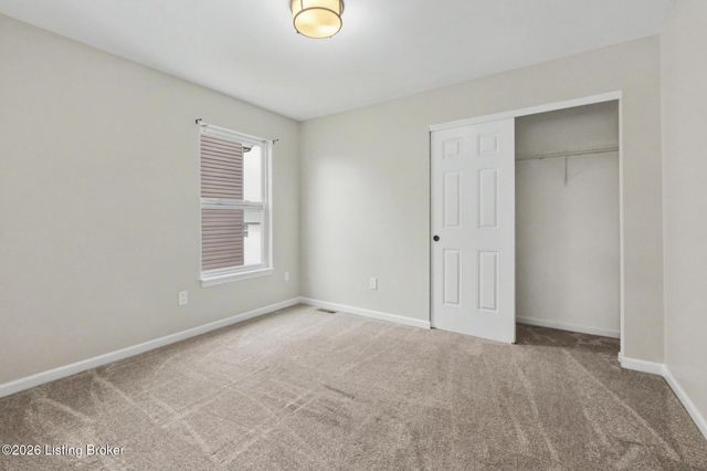 309 Rockcrest View Ct, Louisville, KY 40245