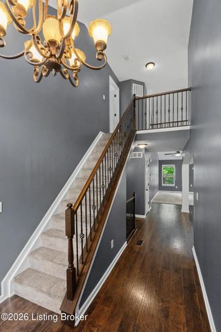 309 Rockcrest View Ct, Louisville, KY 40245