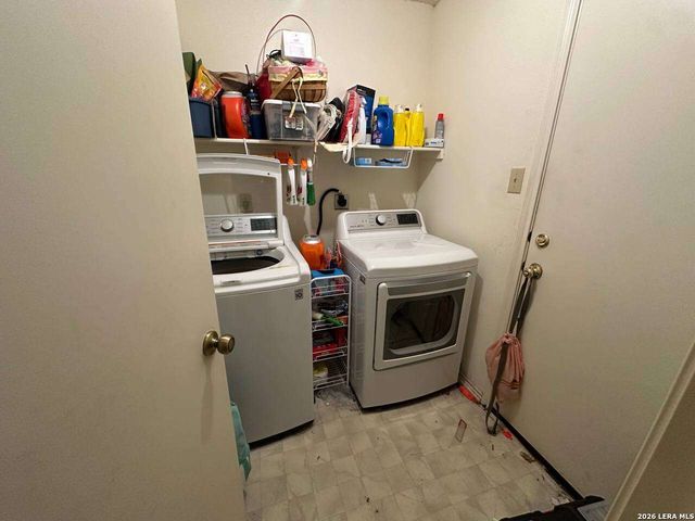 9442 Sycamore, San Antonio, TX 78254