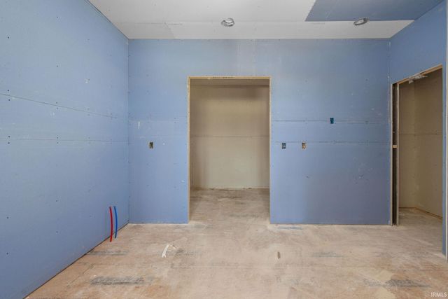 18470 Forest Glade Drive, South Bend, IN 46637