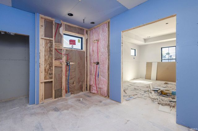 18470 Forest Glade Drive, South Bend, IN 46637