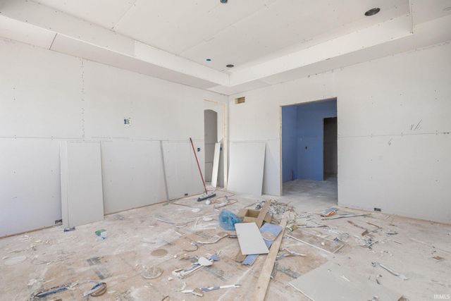 18470 Forest Glade Drive, South Bend, IN 46637