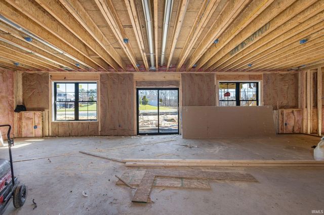 18470 Forest Glade Drive, South Bend, IN 46637