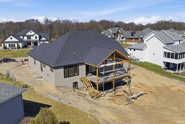 18470 Forest Glade Drive, South Bend, IN 46637