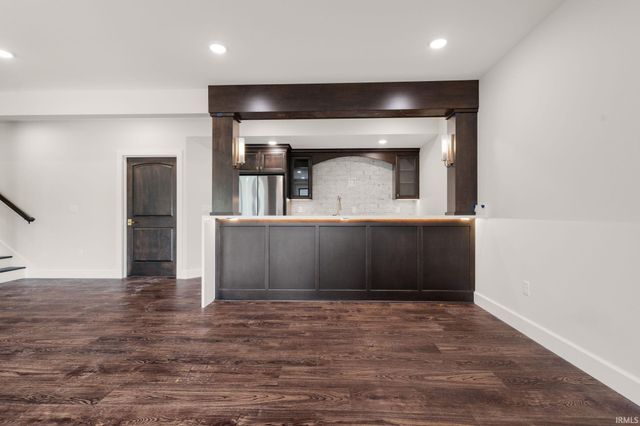 18470 Forest Glade Drive, South Bend, IN 46637