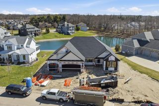 18470 Forest Glade Drive, South Bend, IN 46637