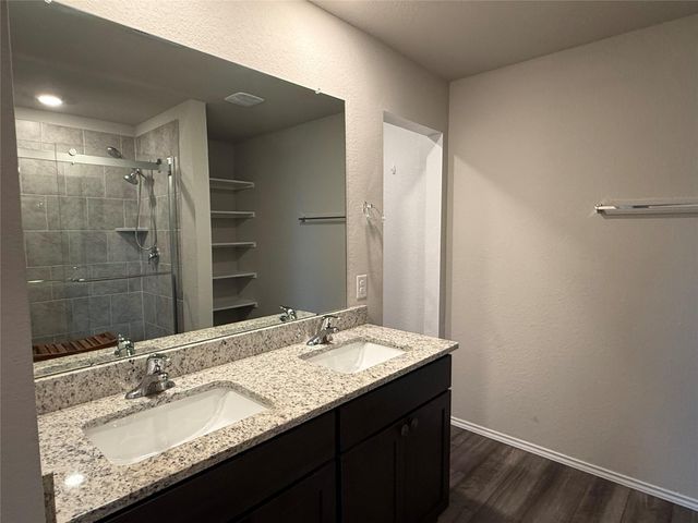 229 Pecos Drive, Huntsville, TX 77340