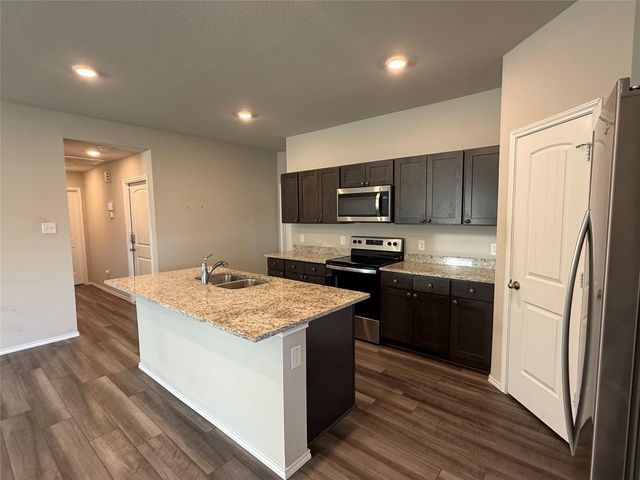 229 Pecos Drive, Huntsville, TX 77340