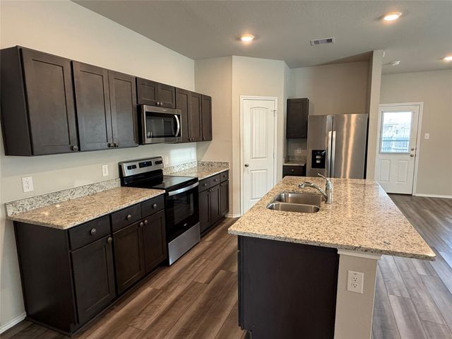 229 Pecos Drive, Huntsville, TX 77340