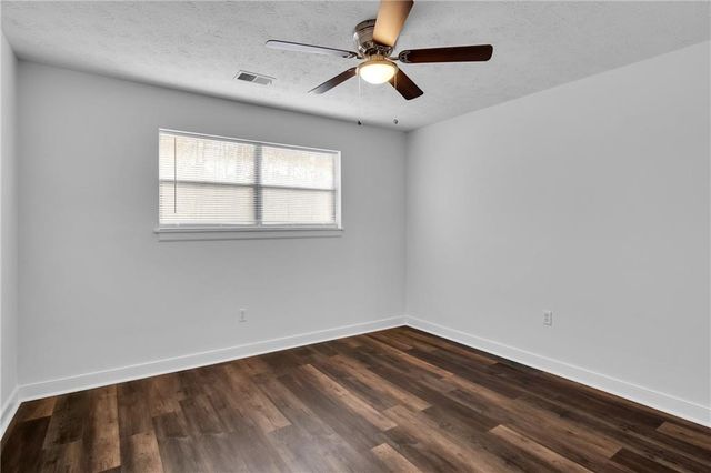 9056 Chestnut Lake Drive, Jonesboro, GA 30236