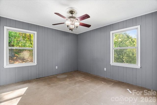 14 Jack Sullins Road, Spruce Pine, NC 28777