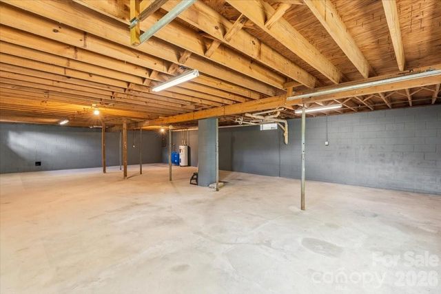 14 Jack Sullins Road, Spruce Pine, NC 28777