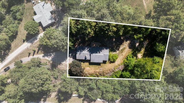 14 Jack Sullins Road, Spruce Pine, NC 28777