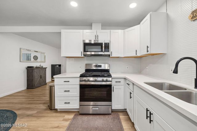 1446 E Lee Street, Tucson, AZ 85719