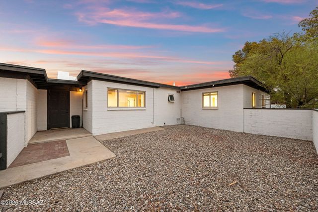 1446 E Lee Street, Tucson, AZ 85719