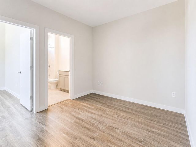 801 N Bluff DR 40, Austin, TX 78745