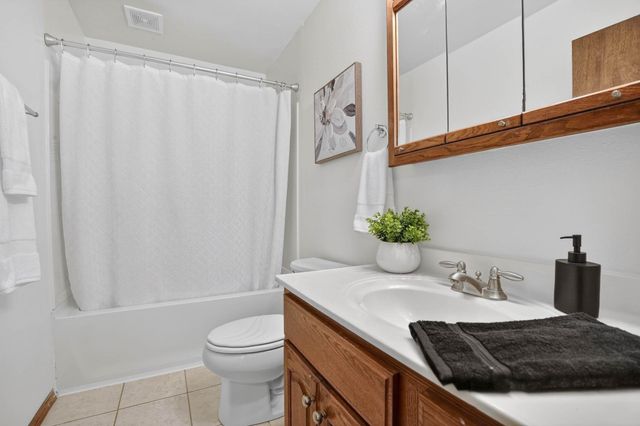 821 9th Avenue, Gilbertville, IA 50634