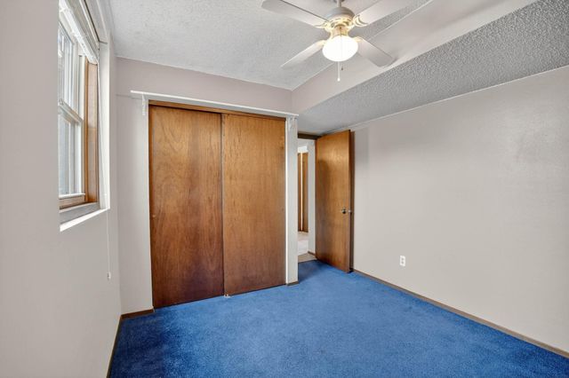 821 9th Avenue, Gilbertville, IA 50634