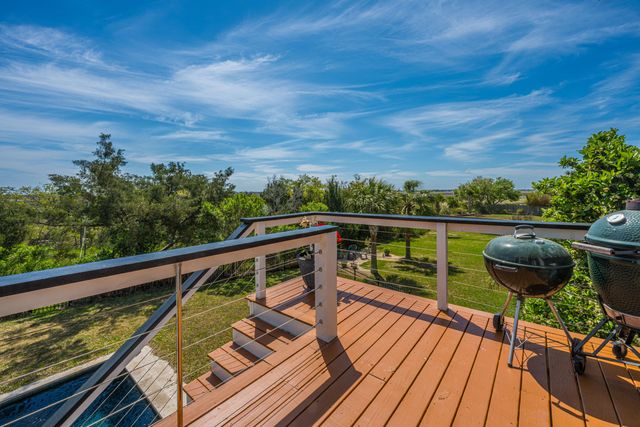 1534 Fiddlers Marsh Drive, Mount Pleasant, SC 29464