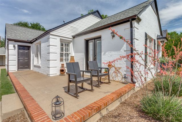 2316 Tremont Avenue, Fort Worth, TX 76107