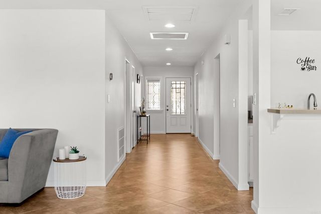 30194 White Wake Drive, Canyon Lake, CA 92587