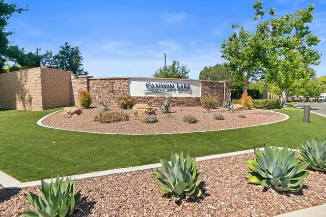 30194 White Wake Drive, Canyon Lake, CA 92587