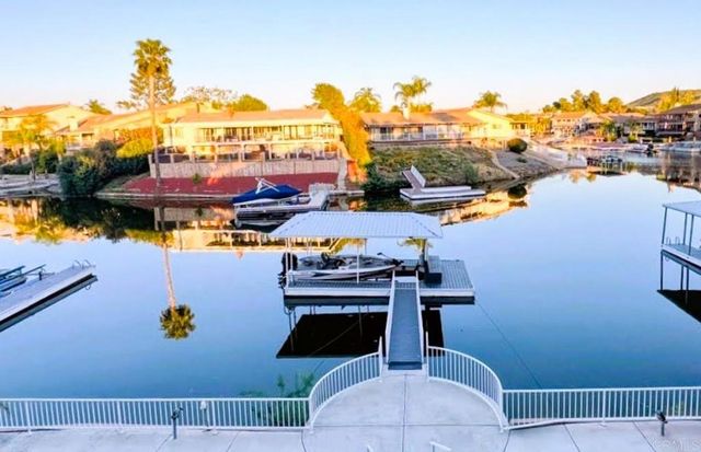 30194 White Wake Drive, Canyon Lake, CA 92587