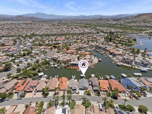 30194 White Wake Drive, Canyon Lake, CA 92587