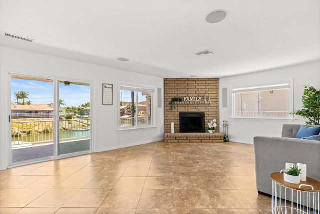 30194 White Wake Drive, Canyon Lake, CA 92587