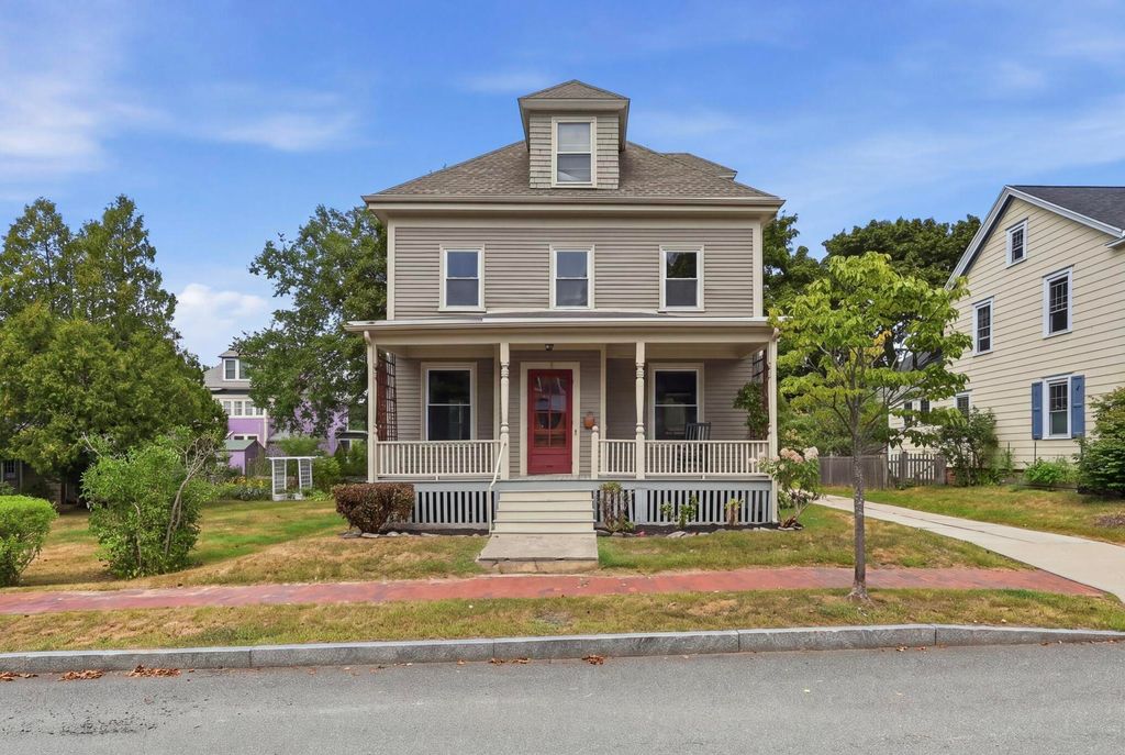 13 Montrose Avenue, Portland, ME 04103 — photo 2