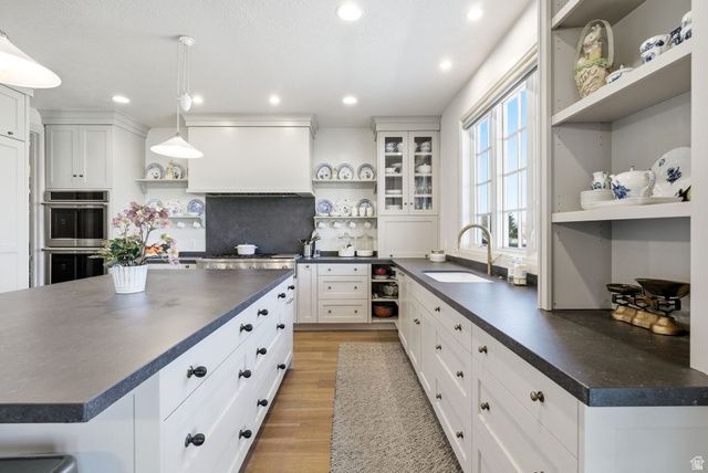 11382 S CANYON FALLS LN, Sandy, UT 84092