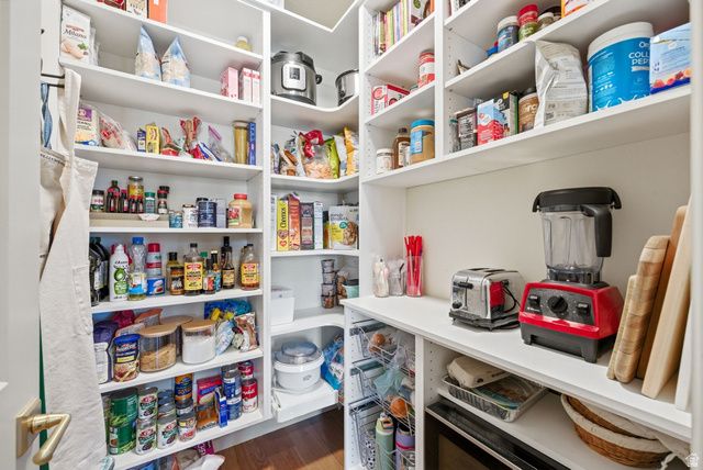 11382 S CANYON FALLS LN, Sandy, UT 84092