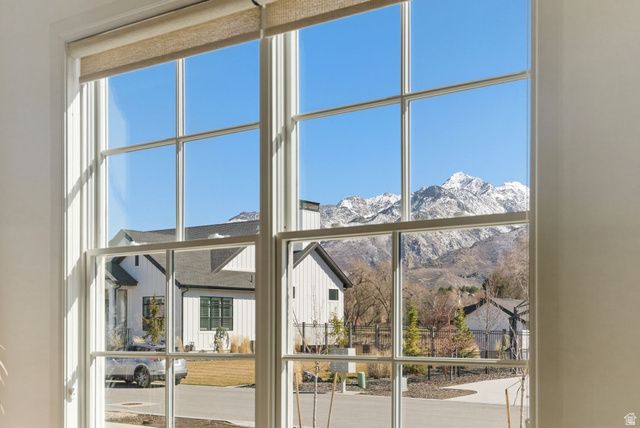 11382 S CANYON FALLS LN, Sandy, UT 84092