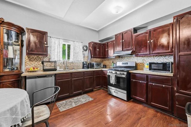 2607 Darwin, Los Angeles, CA 90031