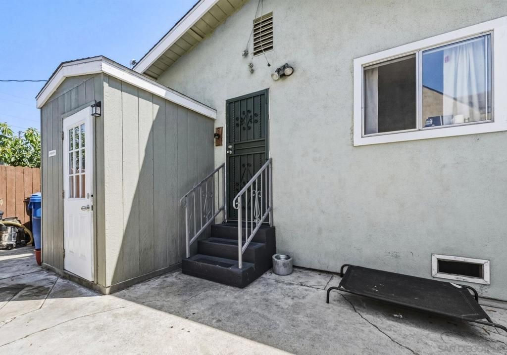 Image 30 of property listing at 2607 Darwin, Los Angeles, CA 90031