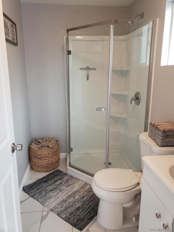 Image 48 of property listing at 2607 Darwin, Los Angeles, CA 90031