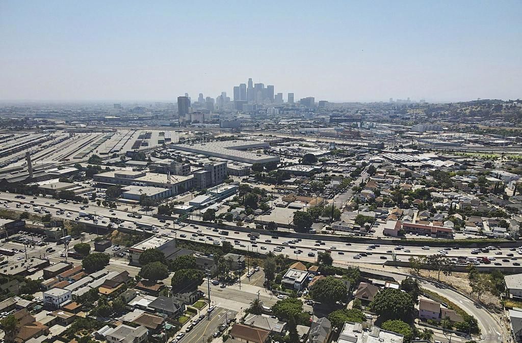Image 55 of property listing at 2607 Darwin, Los Angeles, CA 90031