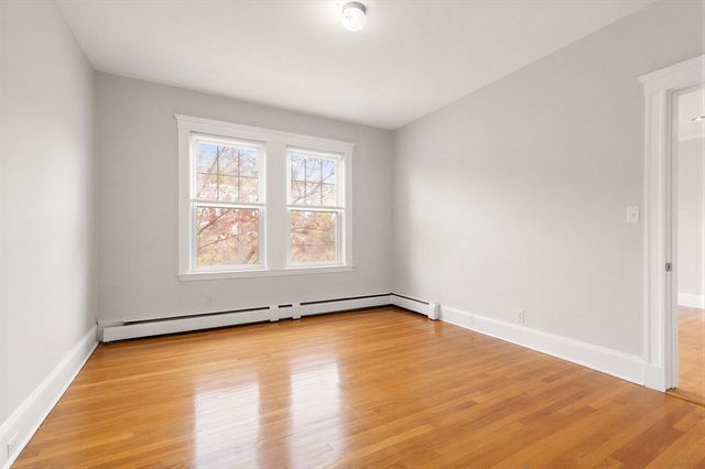 1718 Commonwealth Ave 8, Boston, MA 02135