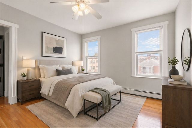 1718 Commonwealth Ave 8, Boston, MA 02135