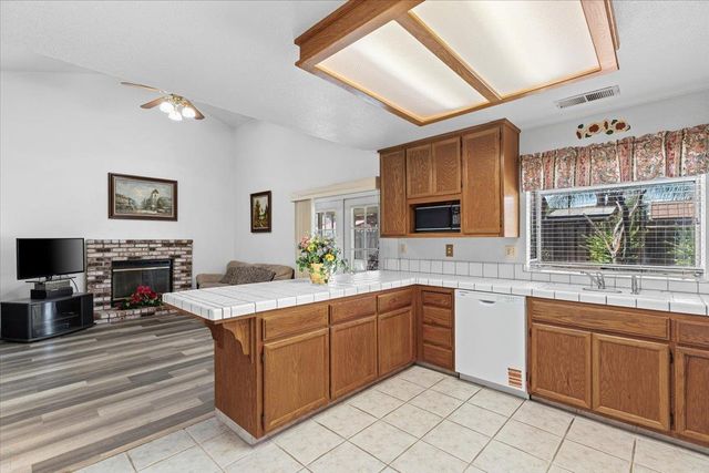 3005 Willetts Way, Ceres, CA 95307