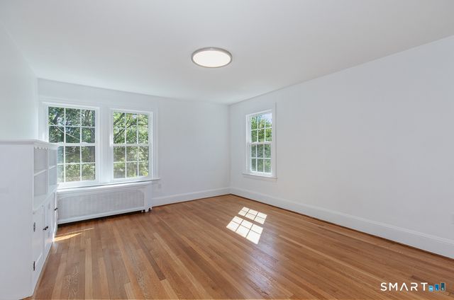 10 Vista Terrace, New Haven, CT 06515