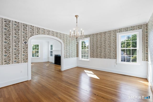 10 Vista Terrace, New Haven, CT 06515
