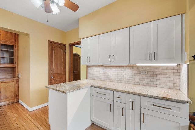 4938 N Hamlin Avenue, Chicago, IL 60625