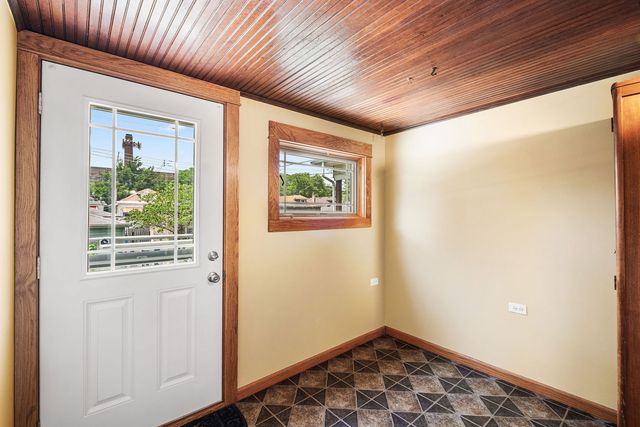 4938 N Hamlin Avenue, Chicago, IL 60625